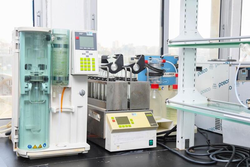 Buchi KjelFlex K-360 nitrogen distillation unit with a digestion block